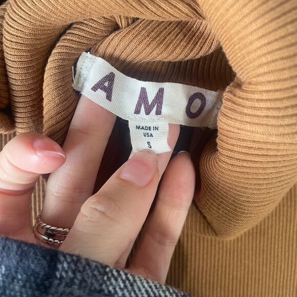 Amo Women's Puff Sleeve Ribbed Turtleneck Top in Sepia Small 100% Cotton Tan - Picture 3 of 5